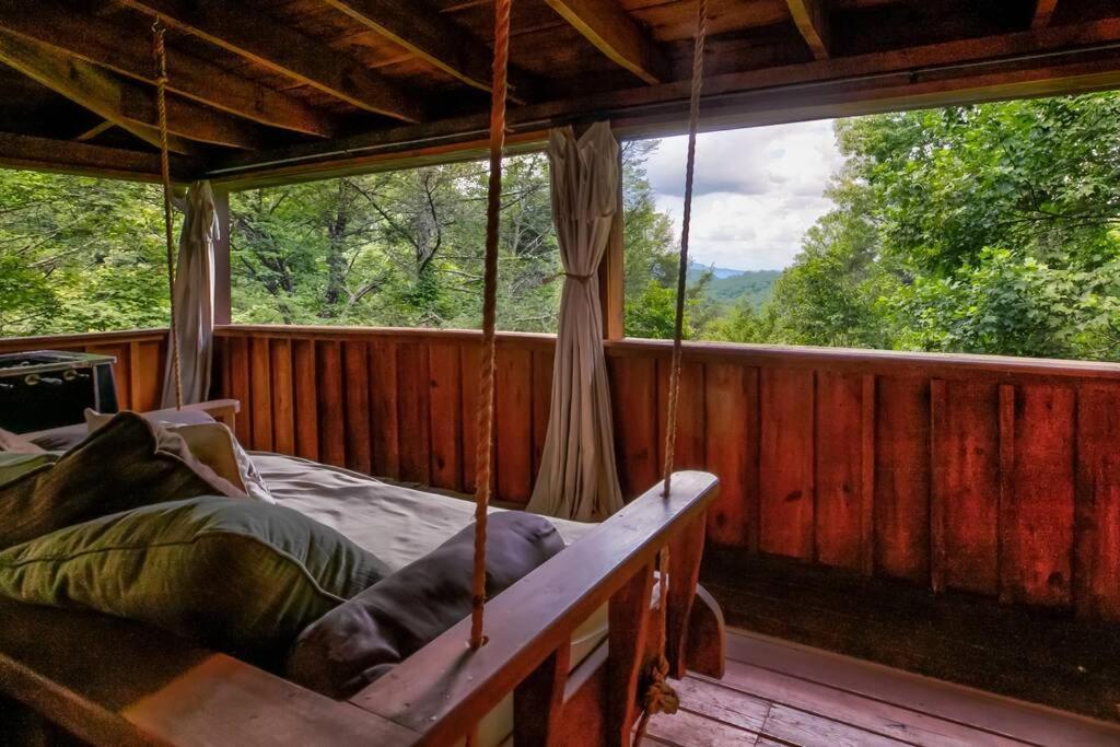 Nice View Fireplace, Hot Tub, Porch Bed, Private Sevierville Dış mekan fotoğraf