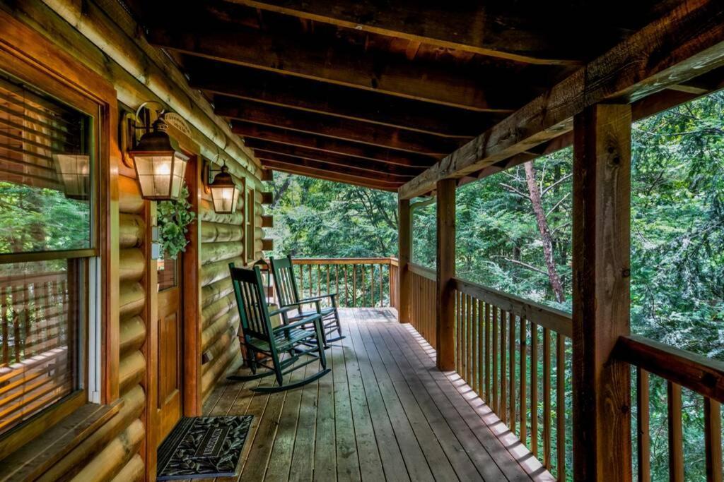 Nice View Fireplace, Hot Tub, Porch Bed, Private Sevierville Dış mekan fotoğraf