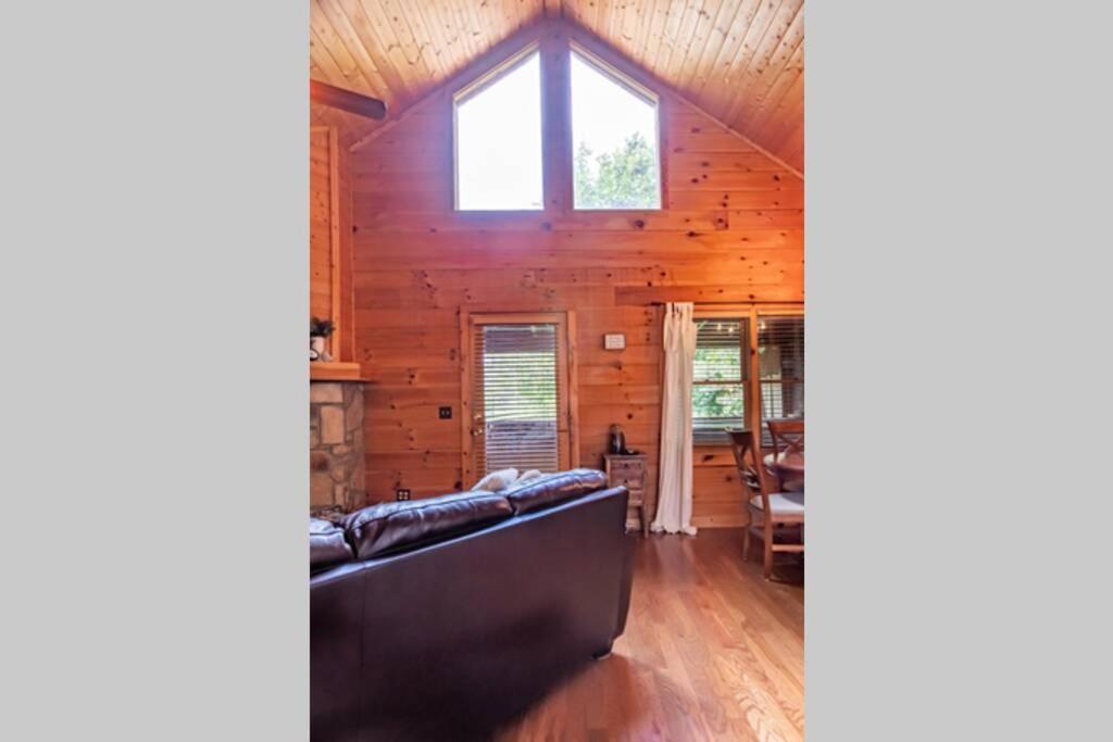 Nice View Fireplace, Hot Tub, Porch Bed, Private Sevierville Dış mekan fotoğraf